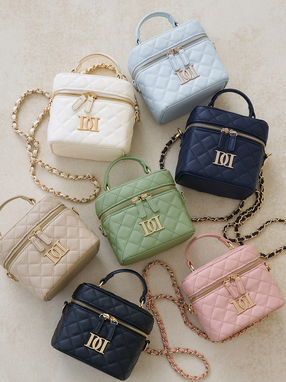 シルバーパーツ】キルティングスクエアミニバッグ – Darich (ダーリッチ)