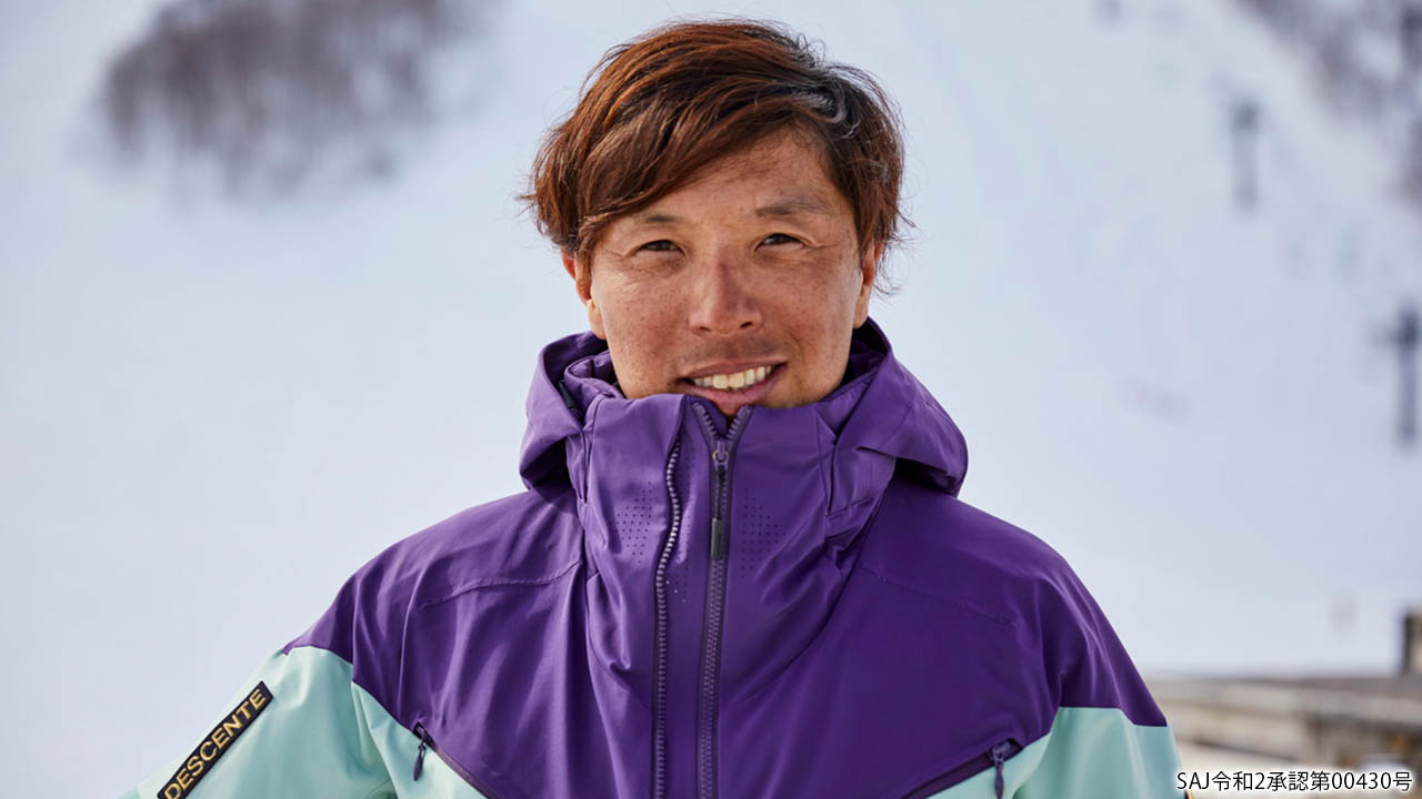 DESCENTE スキーウェアセット 紫/緑 デサントのスキーウェアはおしゃれ