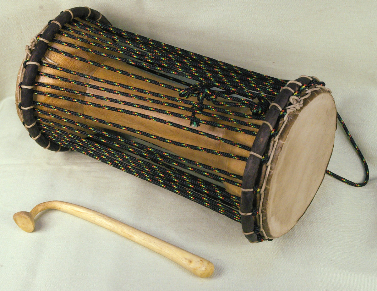 トーキング ドラム マリのタマ Talking Drum TAMA from Mali：楽器屋