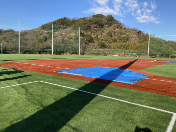 横浜創学館高等学校野球場 | 施工実績 | 積水樹脂株式会社 人工芝