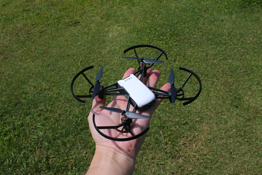 あなたに最適な機体はこれだ！DJIドローン購買ガイド！ | ドローン