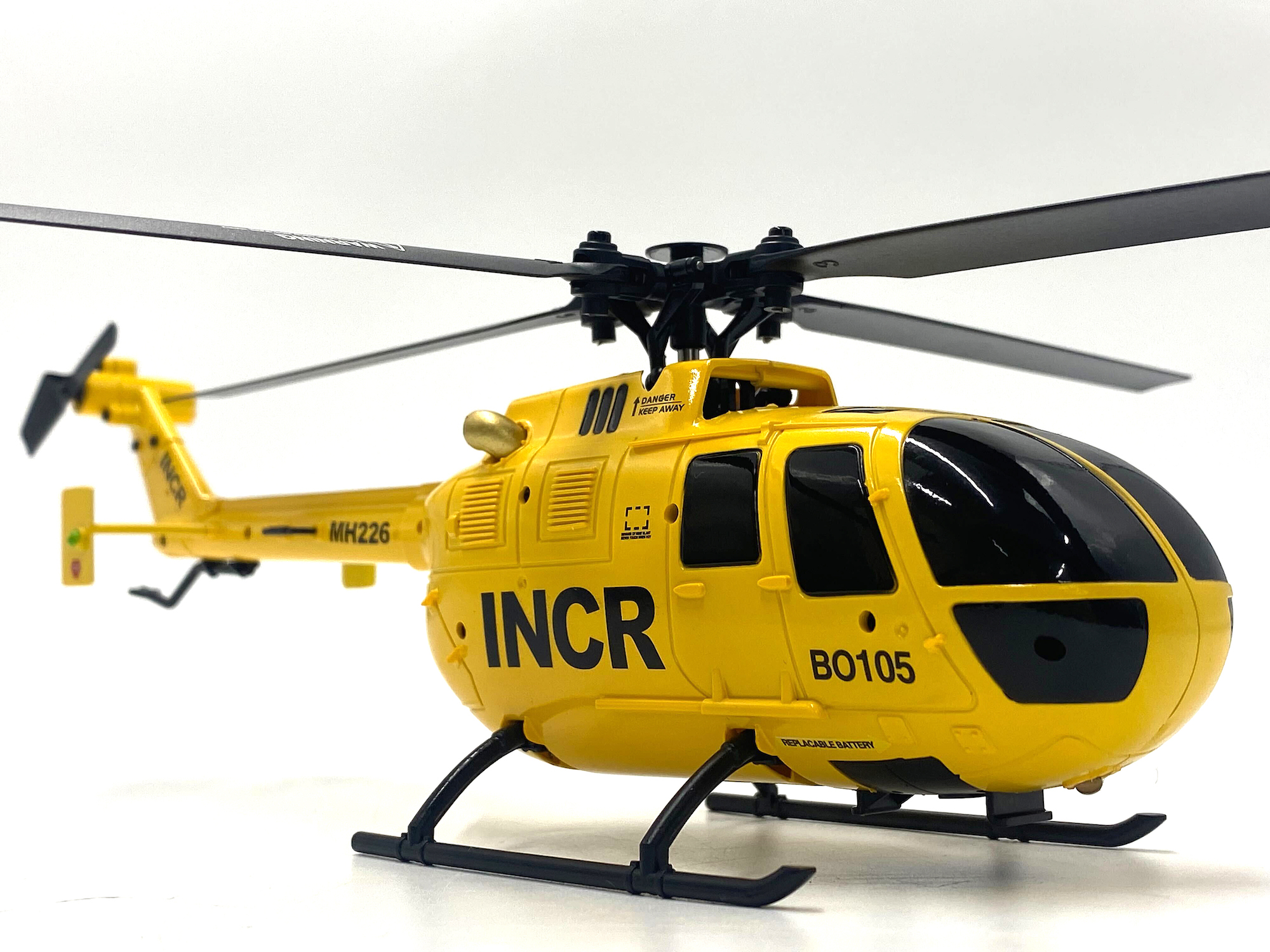 文句なしのカッコ良さ！小型電動スケールヘリ「Bo105 INCR」を飛ばす