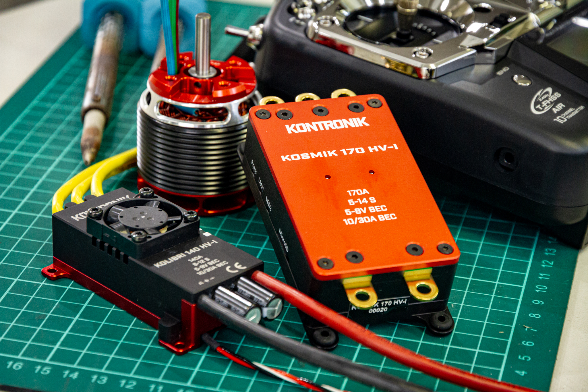 電動機を飛ばすなら知っておきたい！モーター・ESC・リポバッテリーの