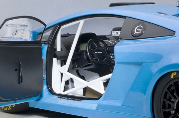 オートアート1/18 ランボルギーニ ガヤルド GT3 FL2 2013｜ミニカー