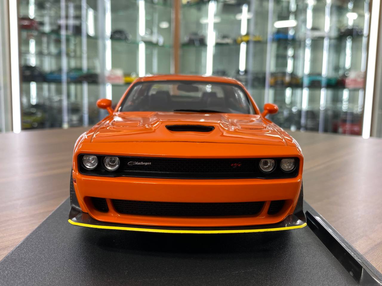 1/18 Solido Dodge Challenger R/T SCAT PACK WIDE BODY Hazzard