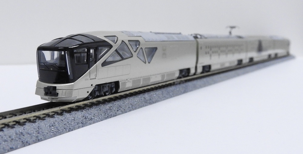 KATO 10-1889,10-1890 E001形 四季島 基本＋増結セット 鉄道模型 10-