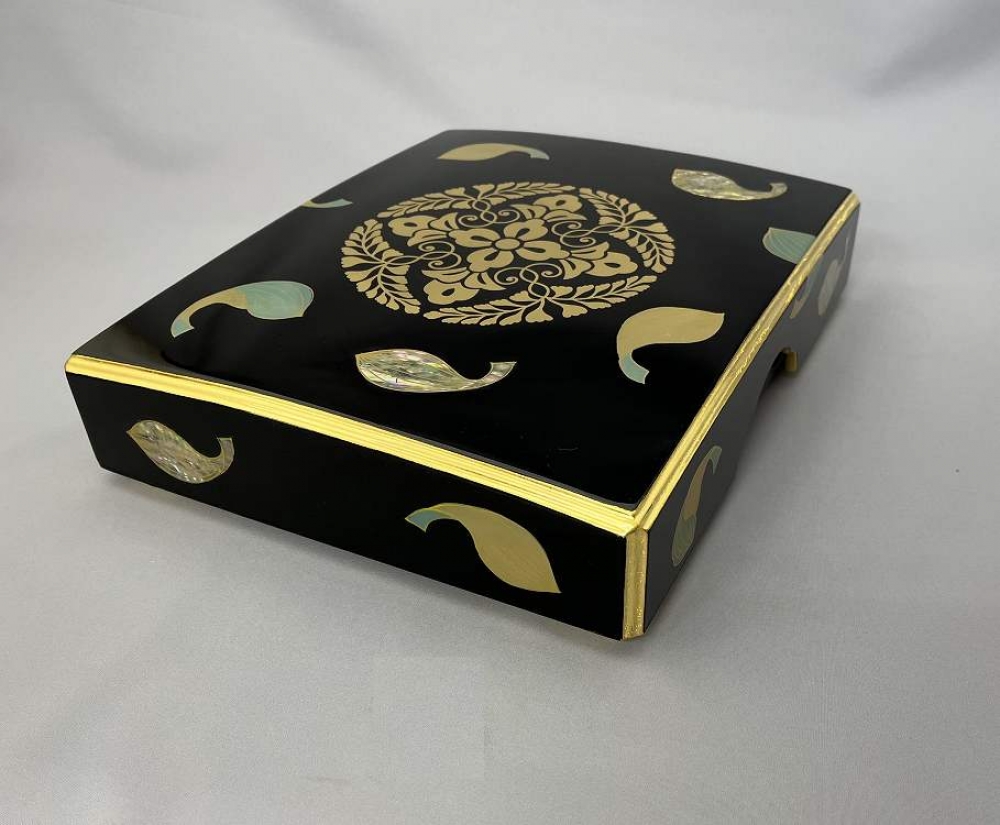 商品紹介｜浄土真宗（東）御文箱 螺鈿蒔絵｜浄土真宗（東）｜ 箱｜喜昌