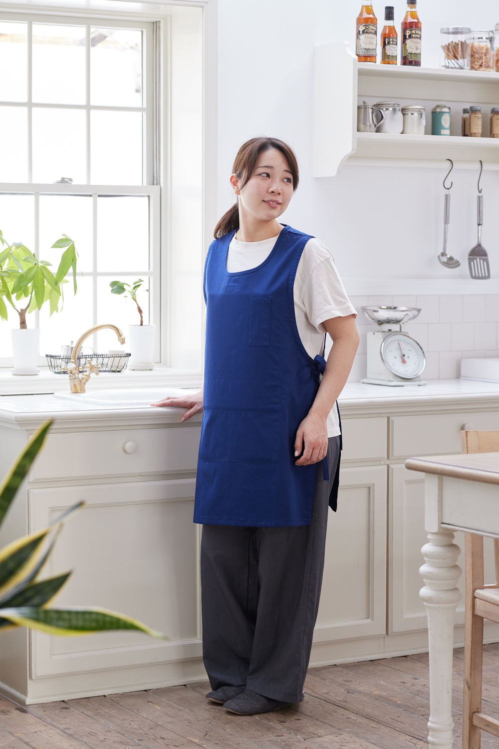 電磁波防止エプロン｜これまで遮蔽困難とされていた低周波電磁場にも有効！