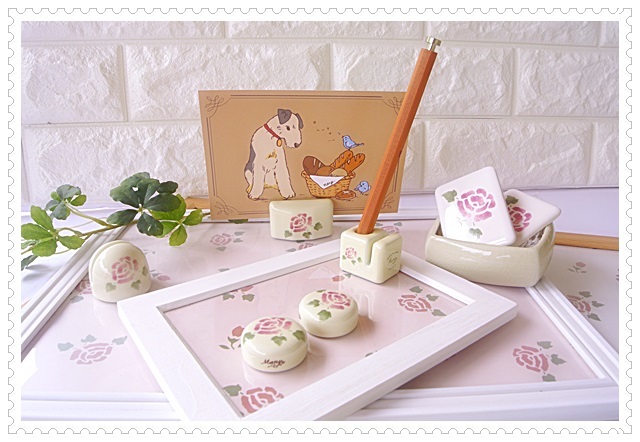 マニー ローズ陶器 マグネット【マニーと薔薇の雑貨のアンフロール