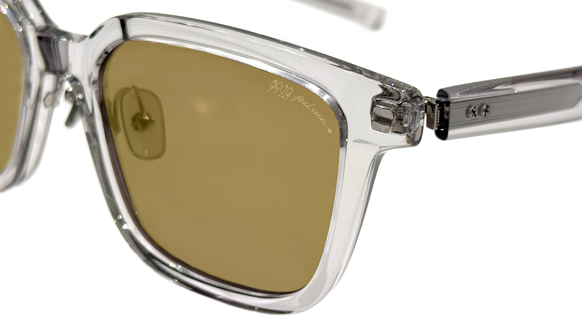 天地深めな精悍ルックス新作サングラス 999.9 feelsun「F-62NP