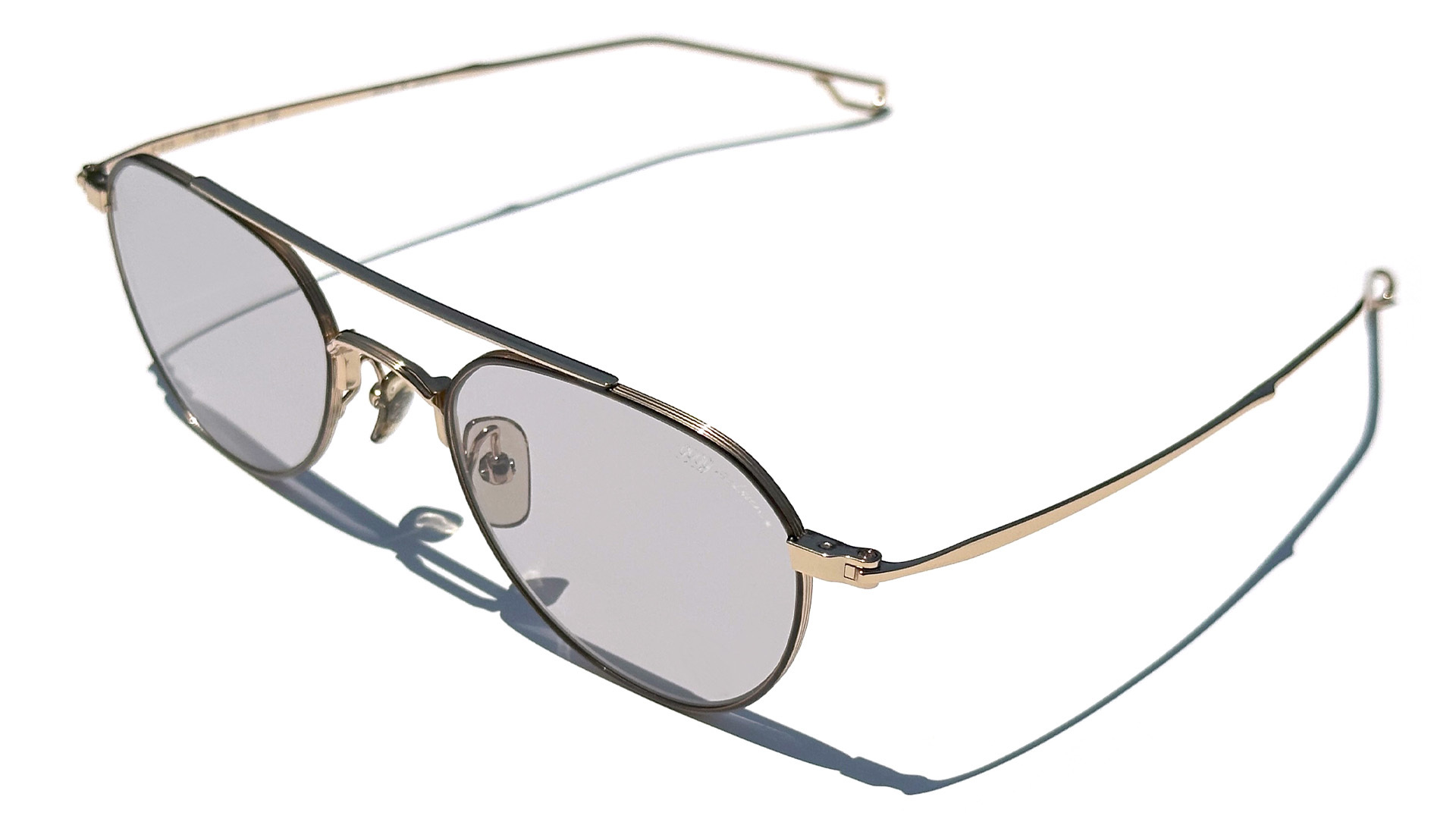 フルメタル×ツーブリッジのトレンド感あふれる新作サングラス！ 999.9