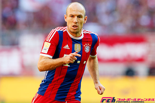 バイエルンSD「ロッベンは、メッシとCロナウドと同じレベルにいる