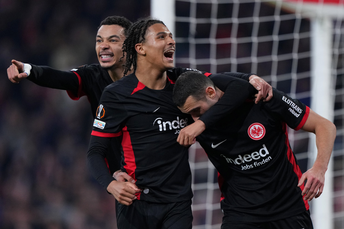 来季からアディダスとのタッグが復活のフランクフルト、新アウェイ