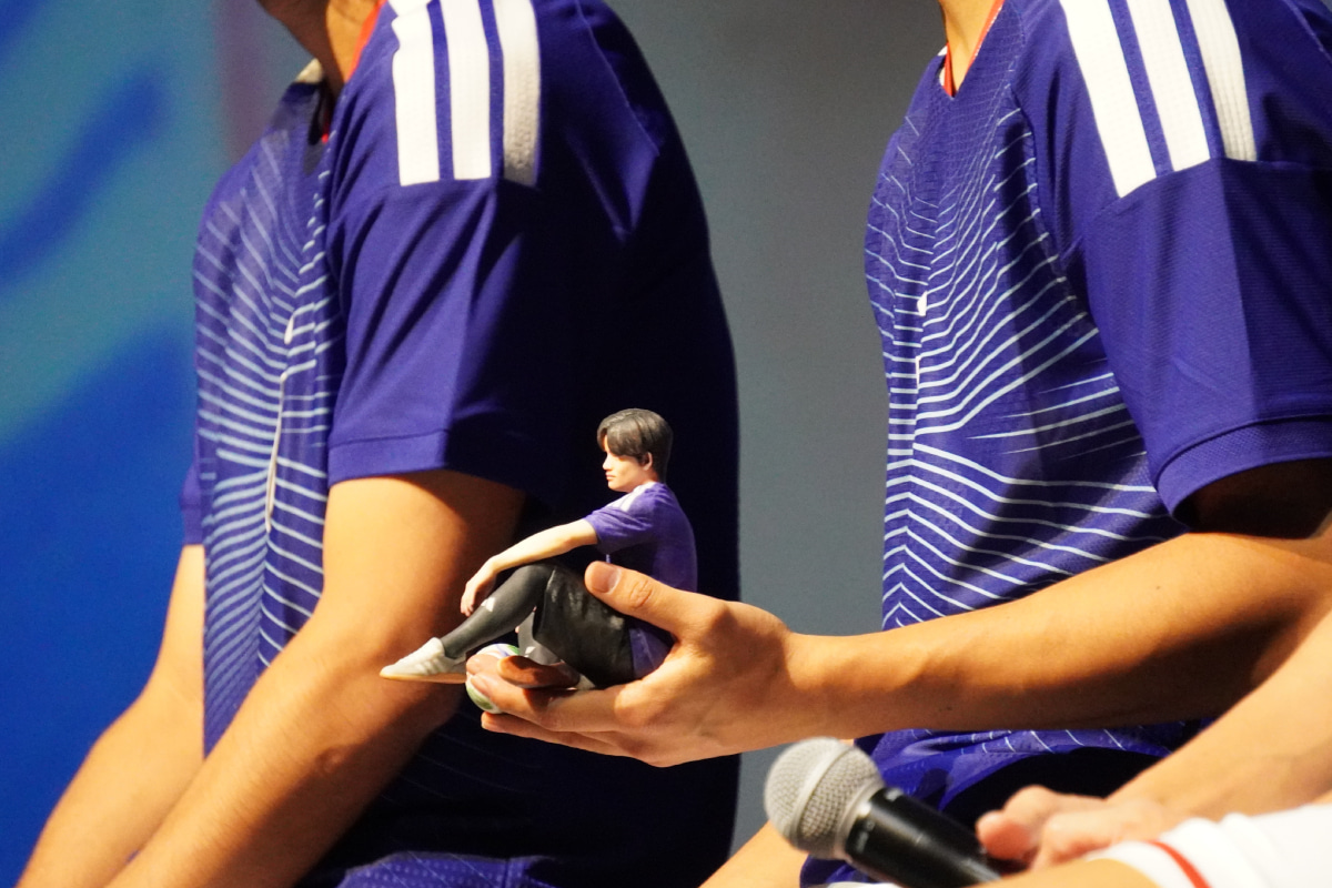 僕がデザイナーじゃなくてよかった」サッカー日本代表、新ユニフォーム