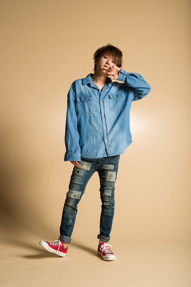 西島隆弘 nissy 着用 リーバイス ペイント デニムジャケット 西島隆弘