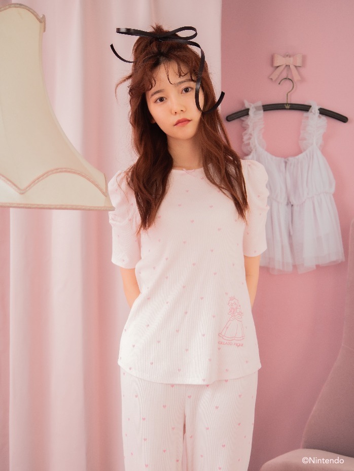 ジェラート ピケ「スーパーマリオ」ピーチ・デイジー・ロゼッタの