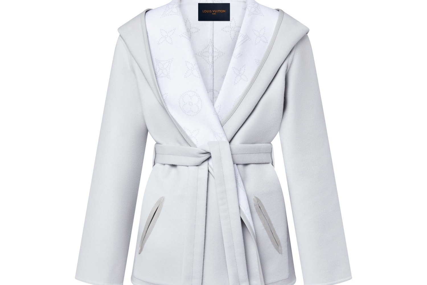 ルイ・ヴィトンのウィメンズアウター、“旅人”を思わせるラップコートや