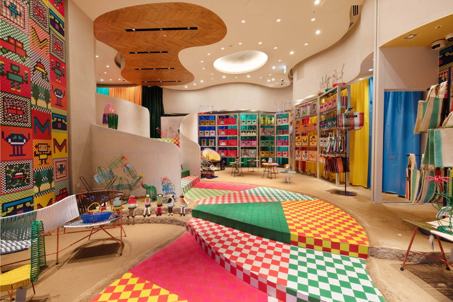 マルニ マーケット 表参道」期間限定で出店、東京初クロシェバッグなど