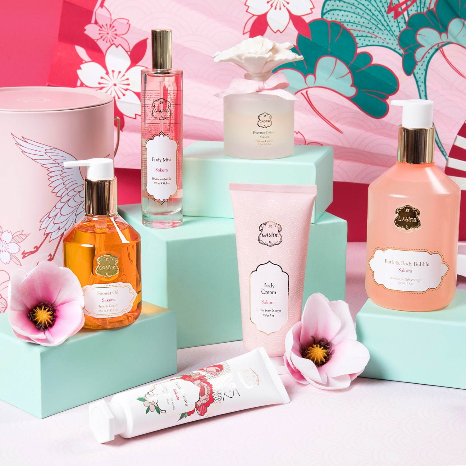 ラリン「サクラ」の限定ボディケア、潤いたっぷりボディクリームや