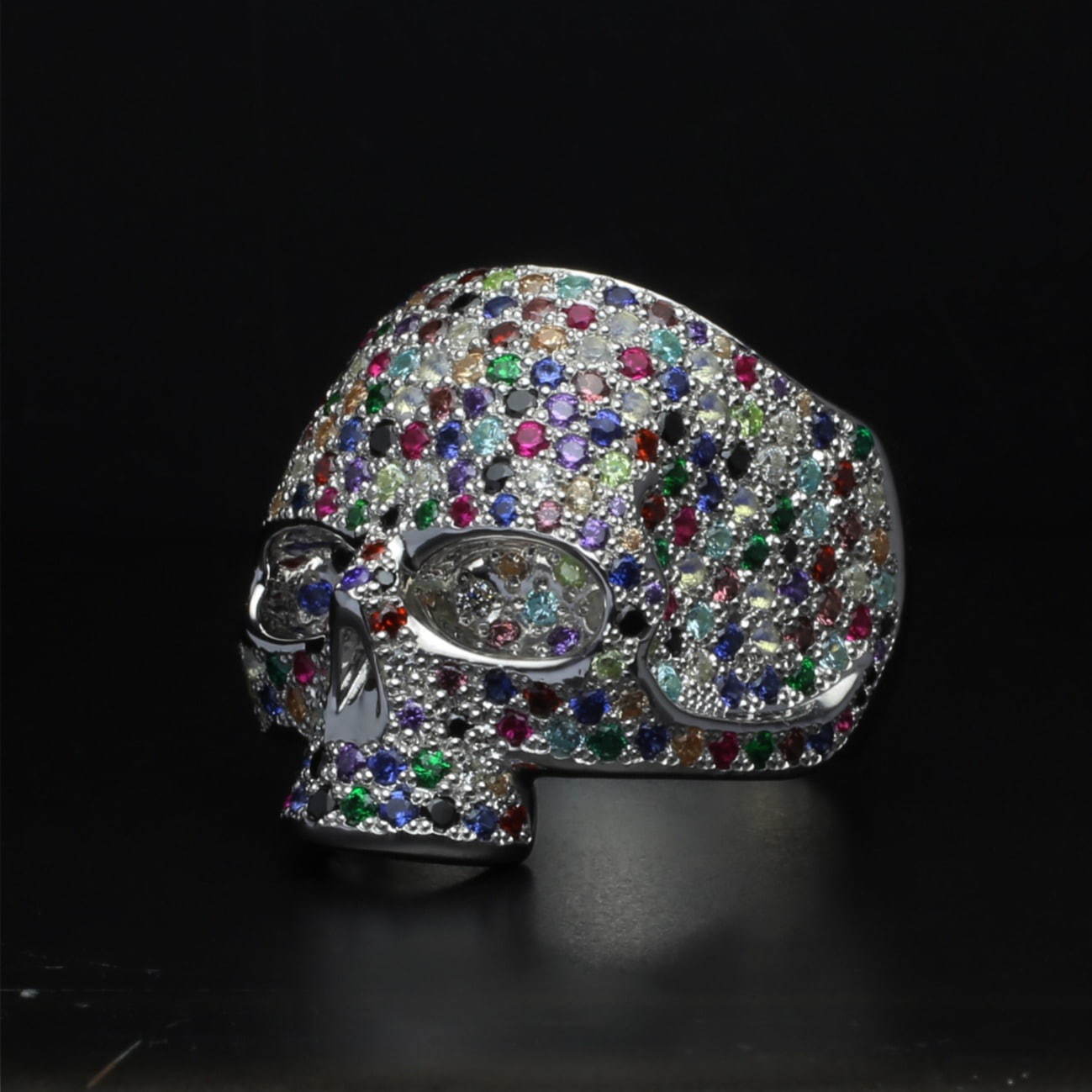 ジャムホームメイドから創立21周年記念のスカルリング、約200石の