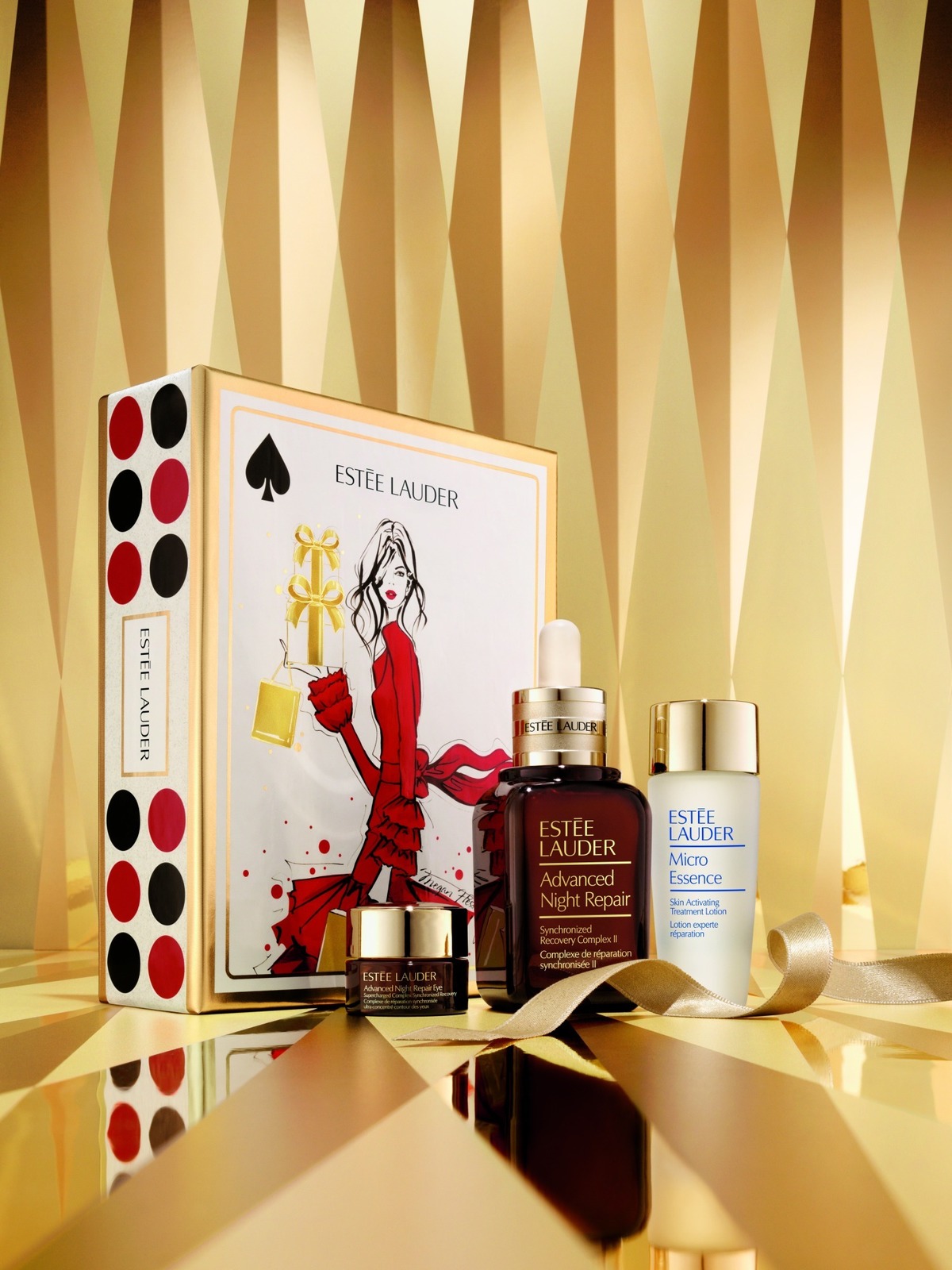 エスティ ローダー19年クリスマスコフレ、“現品だらけ”トランプ柄