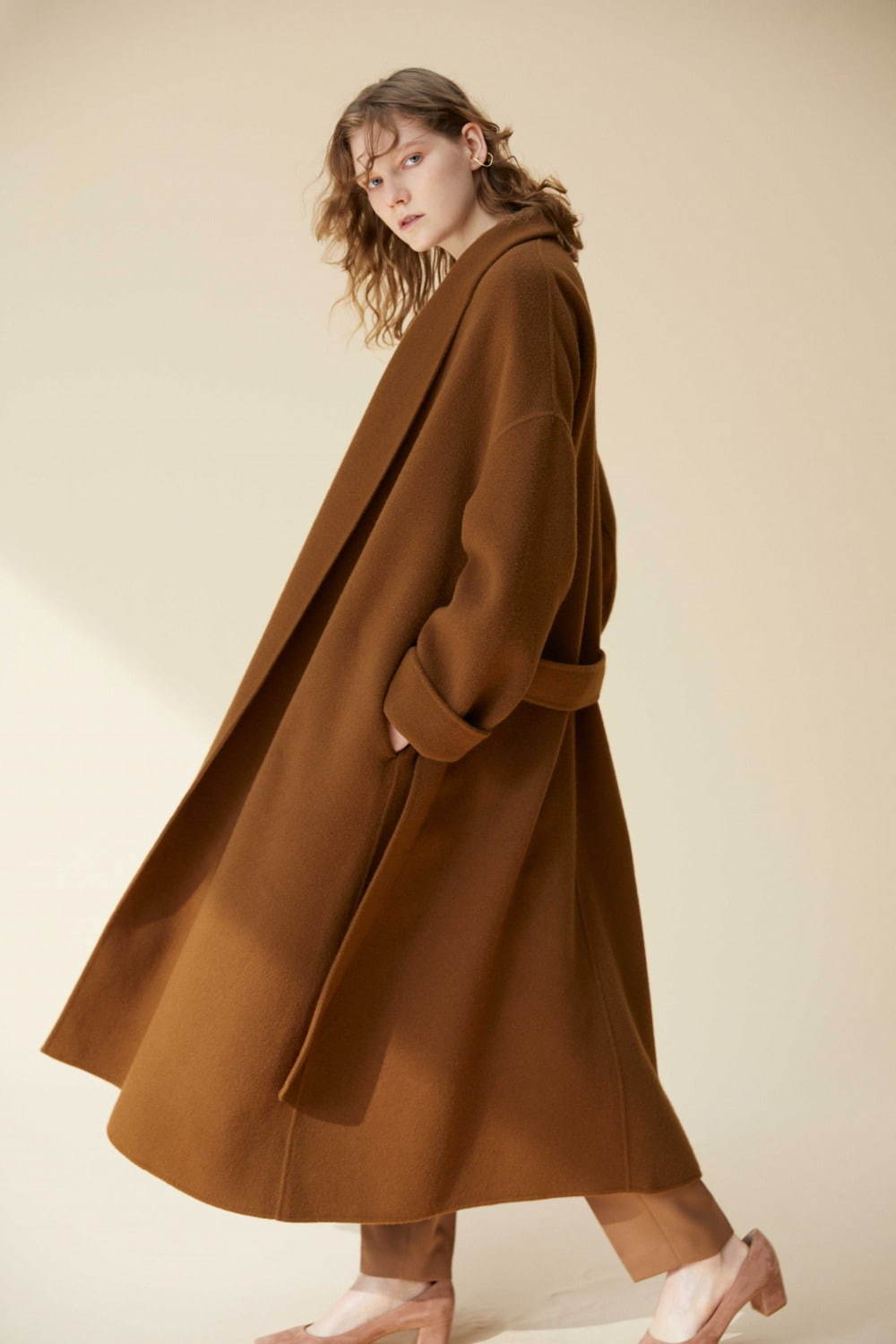 ノークの限定ウールコートや人気トレンチコートに出会える限定ストア