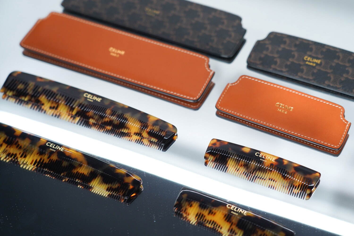 セリーヌのライフスタイルアクセサリー「メゾン セリーヌ」5つの