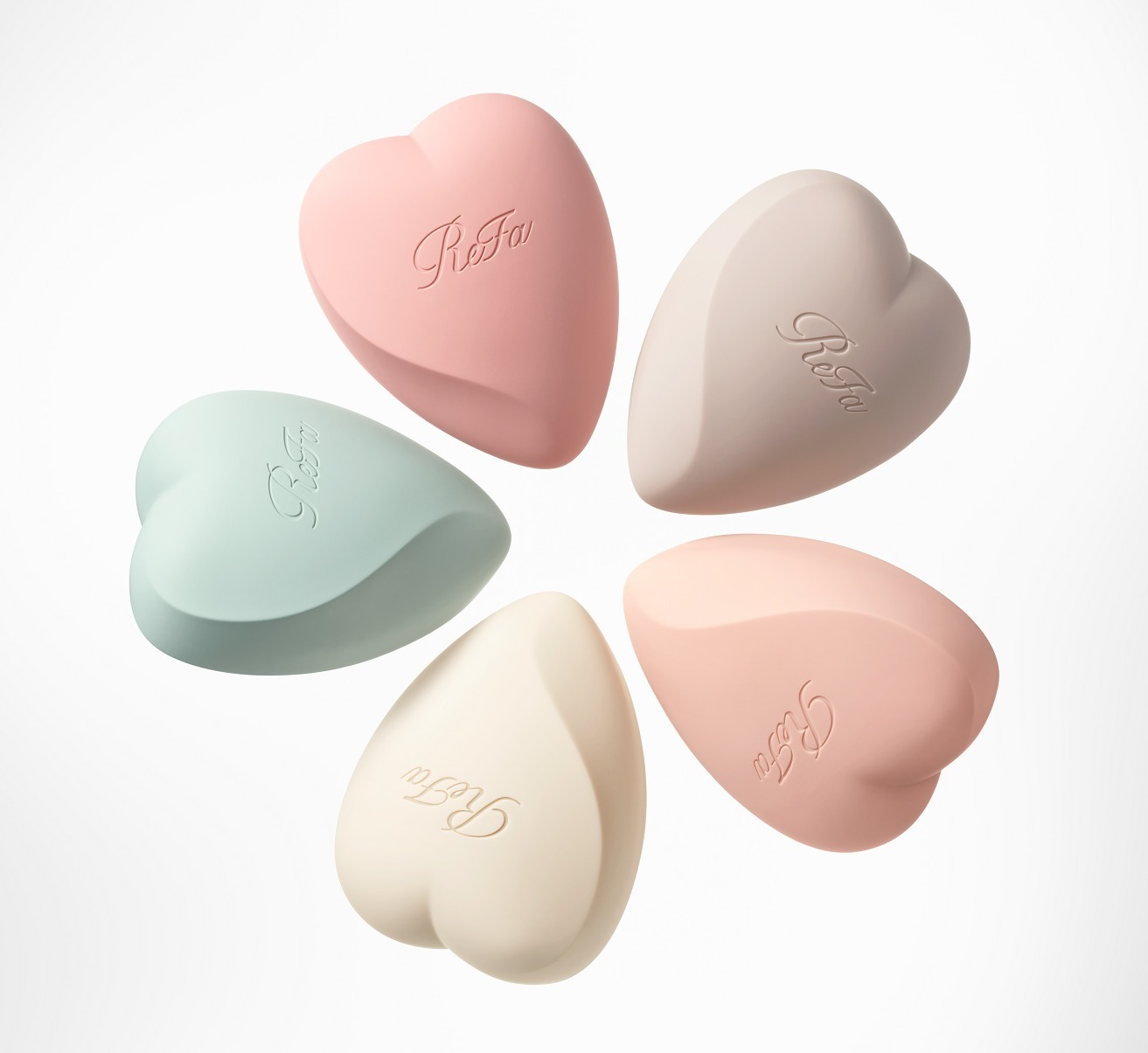 リファ新作ハート型スカルプブラシ、コリをほぐして“すっきり頭皮に