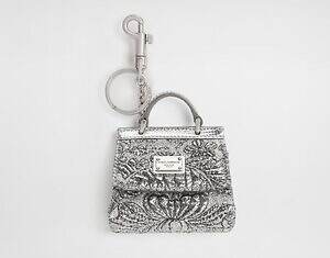 ドルチェ＆ガッバーナ“クリスタル輝く”銀色ハンドバッグ、チャームや