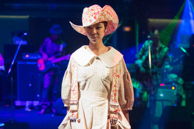 ノゾミ イシグロ(NOZOMI ISHIGURO) コレクション - ファッションプレス