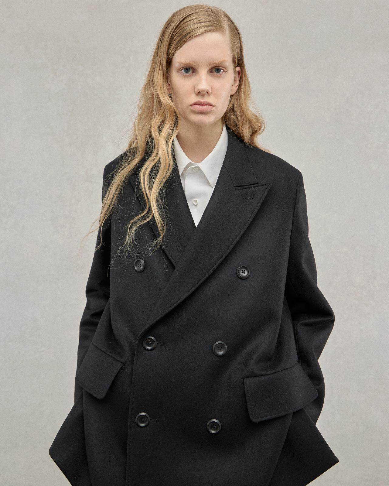 ザ・リラクス(THE RERACS) 2025-26年秋冬ウィメンズコレクション