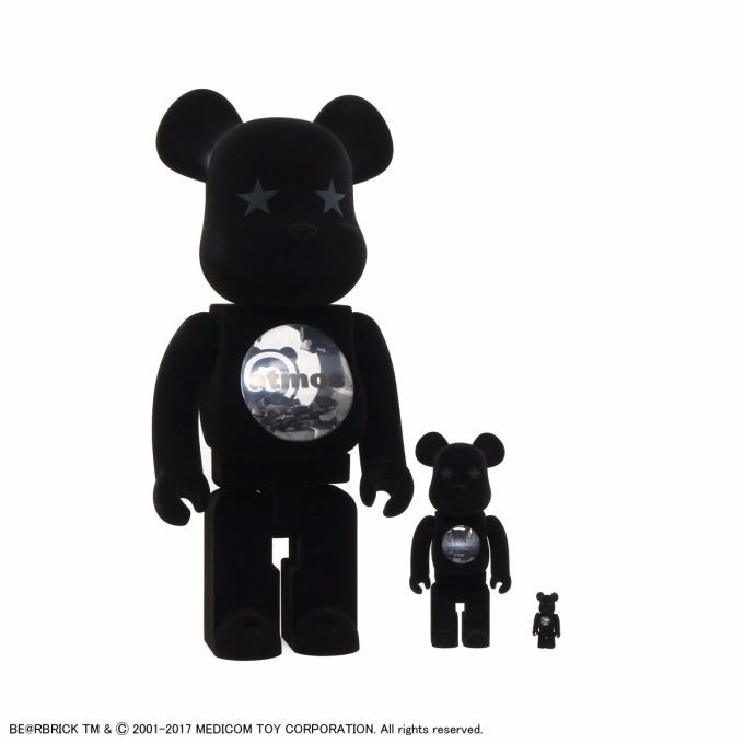 アトモス×ベアブリック、小さな星モチーフが詰まったコラボフィギュア