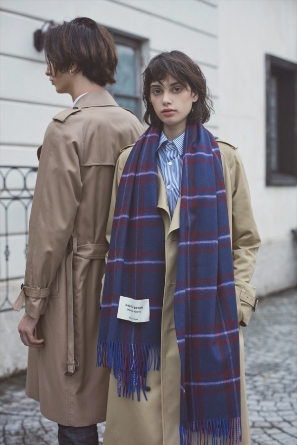 ビューティフルピープル×ジョンストンズのカシミヤストール、パンク