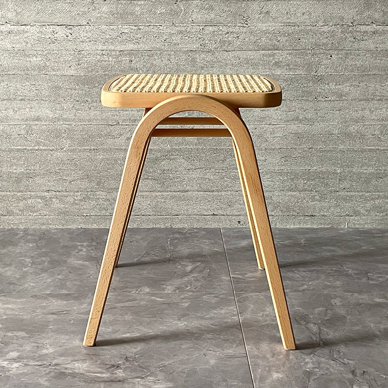 秋田木工 NO.202スツール 籐座面/オイル塗装（別注タイプ） – FELICE