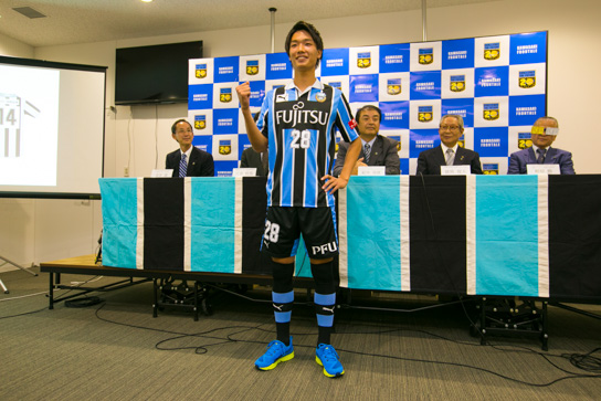 ついに出た!! 気になる2016年ユニフォーム!! | フロンターレ日記