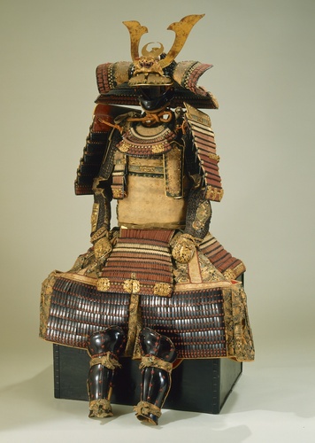 紫裾濃威鎧 兜・大袖・小具足付 | | 収蔵品詳細 | 作品を知る | 東京