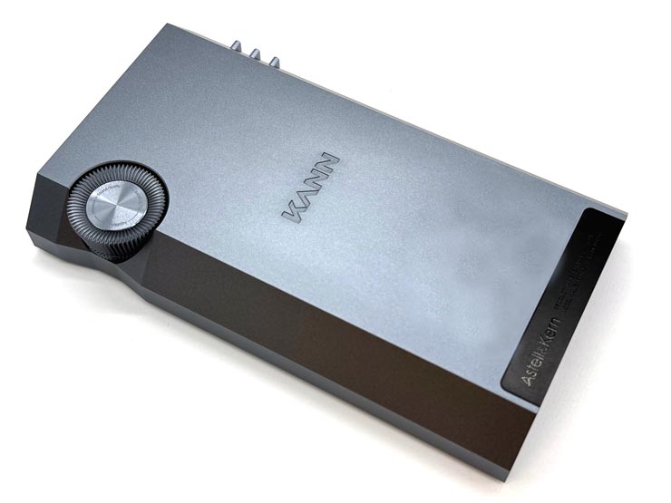 Astell&Kern KANN ULTRA レビュー | 持ち運びにも据え置きにも活躍する