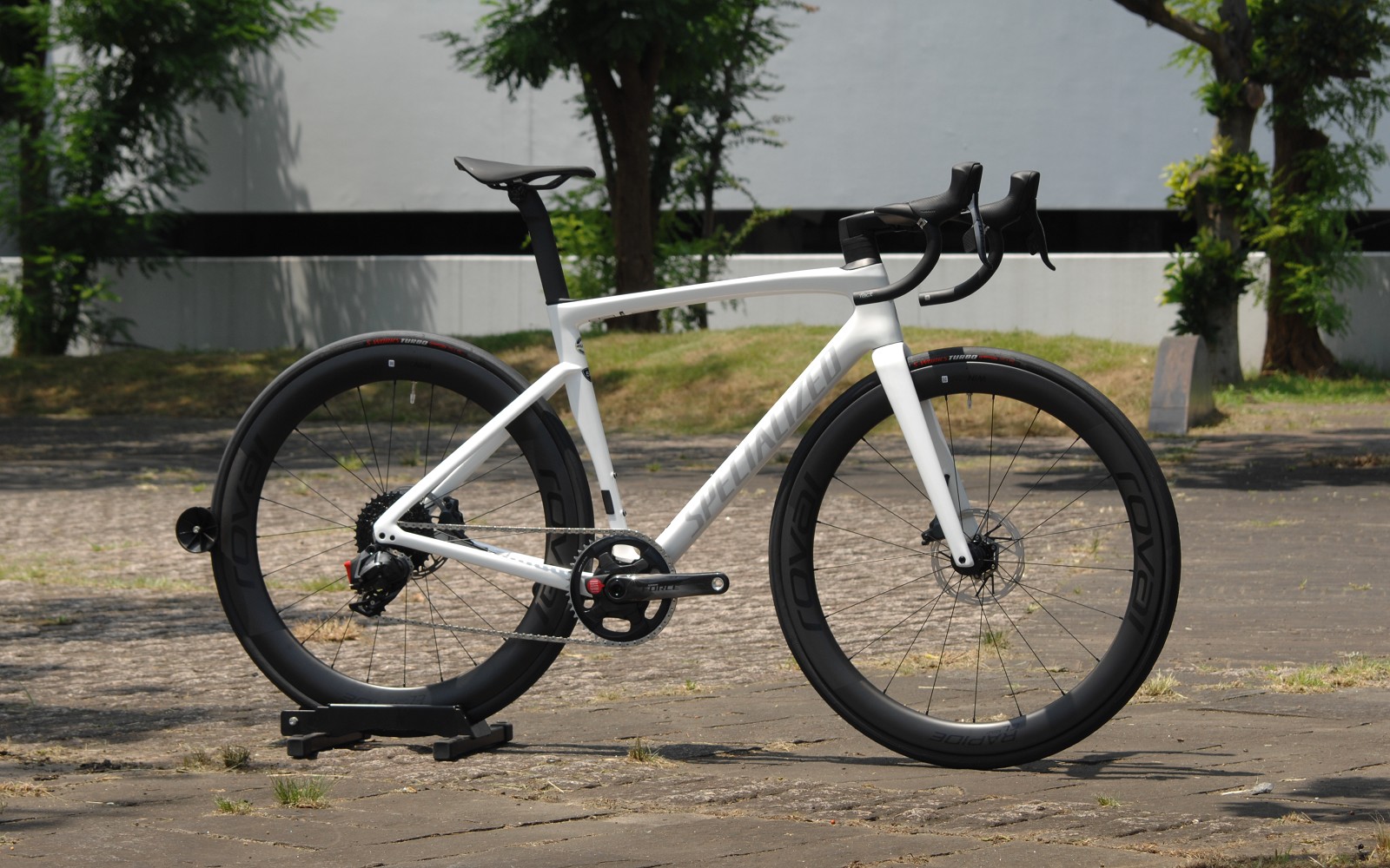 2021 TARMAC SL7 PRO – SRAM FORCE ETAP AXS 1X | 風魔横浜｜横浜市の