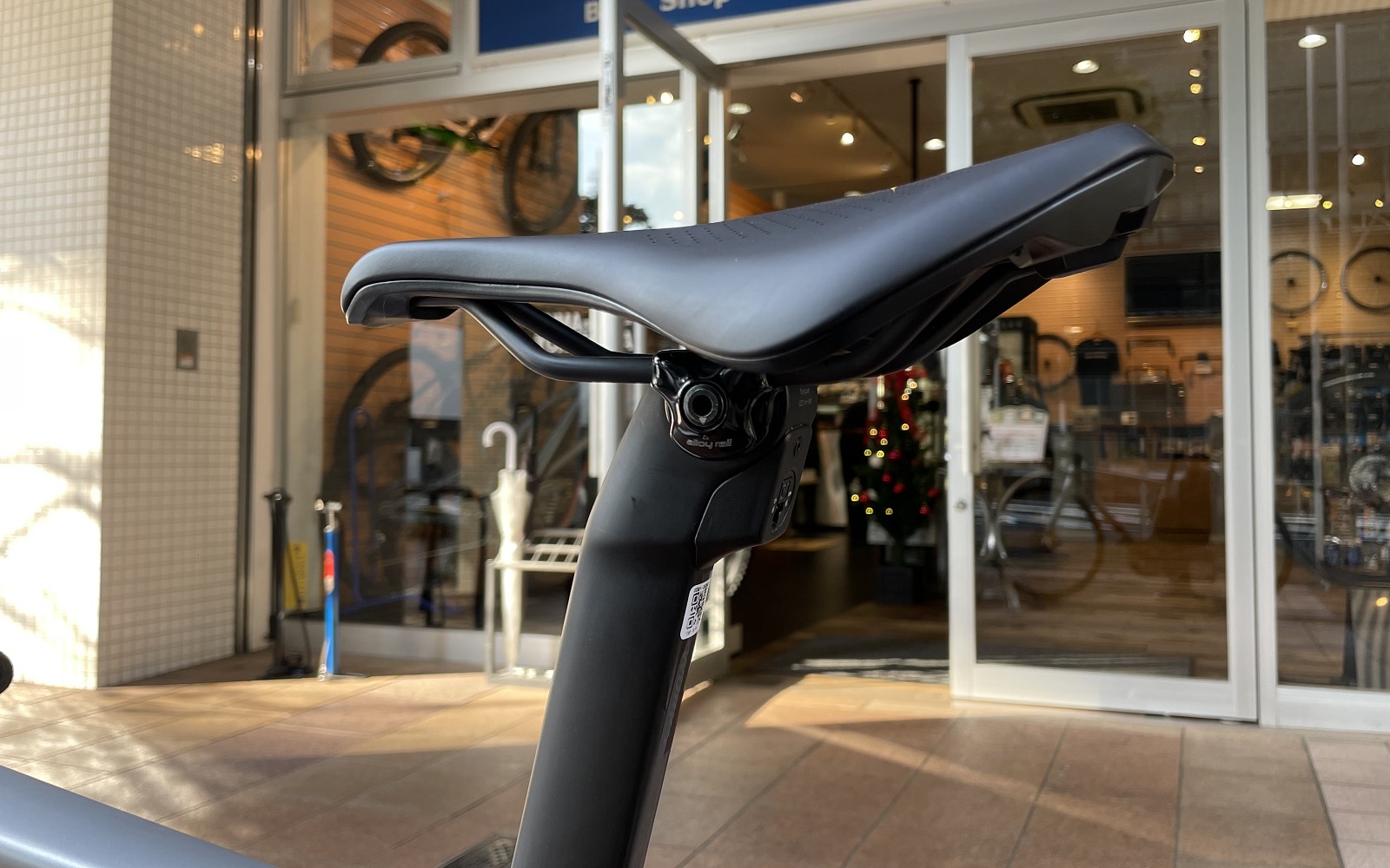 S-WORKS TARMAC CARBON POST 【CLEAN】 | 風魔横浜｜横浜市のMTB・ROAD