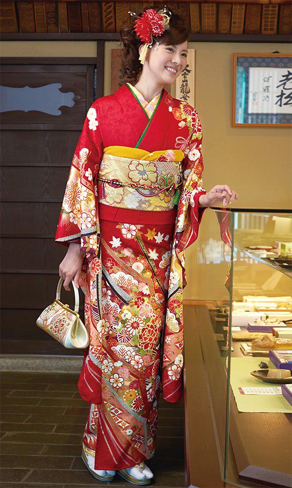 京友禅振袖・赤色・赤紅色┃伝統古典【菊京屋】