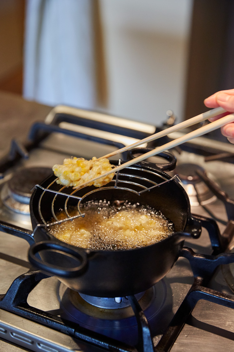 料理家 冷水希三子愛用 ゾウさん揚げ鍋 | LDKWARE