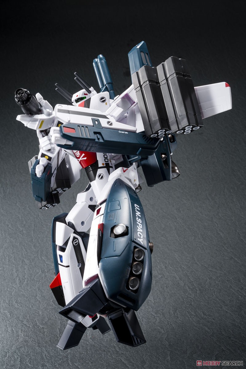 1/60 完全変形 VF-1S ストライクバルキリー (一条輝 搭乗機) movie ver