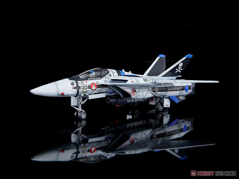 PLAMAX 1/72 VF-1A/S ファイターバルキリー(マクシミリアン・ジーナス