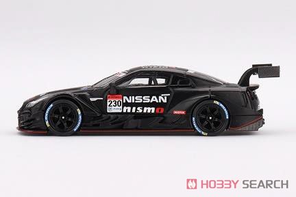 Nissan GT-R Nismo GT500 SUPER GTシリーズ 2021 #230 プロトタイプ(左