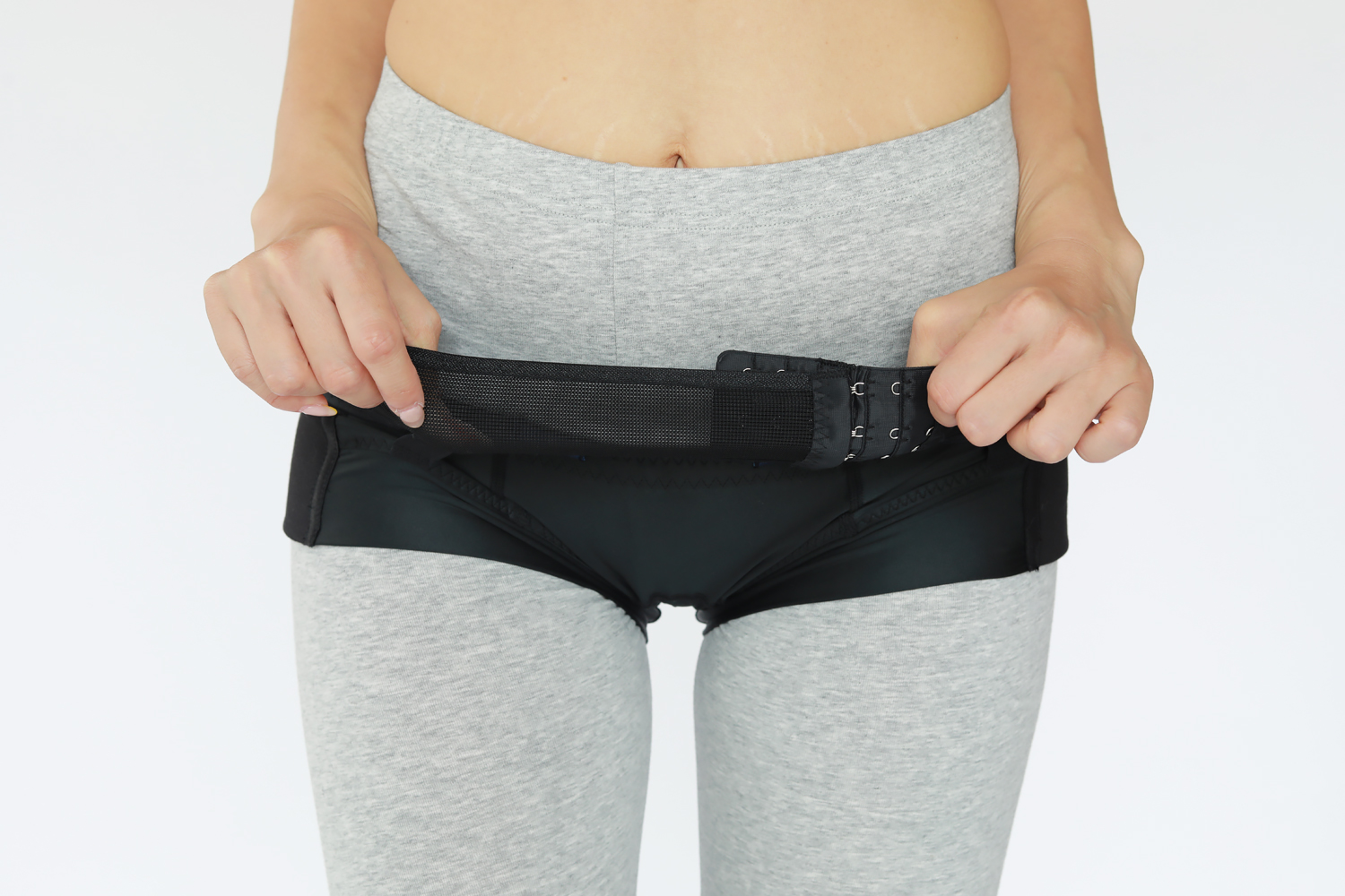 fitkeep(フィットキープ)2骨盤ベルトの履き方・つけ方 | CLOVERC