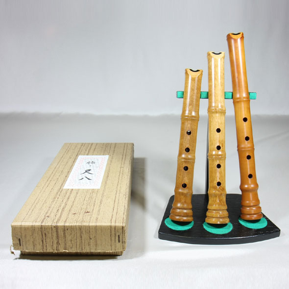 尺八 約54.5cm Amazon | 尺八 樹脂製 1尺8寸管 key D （完全調律尺八