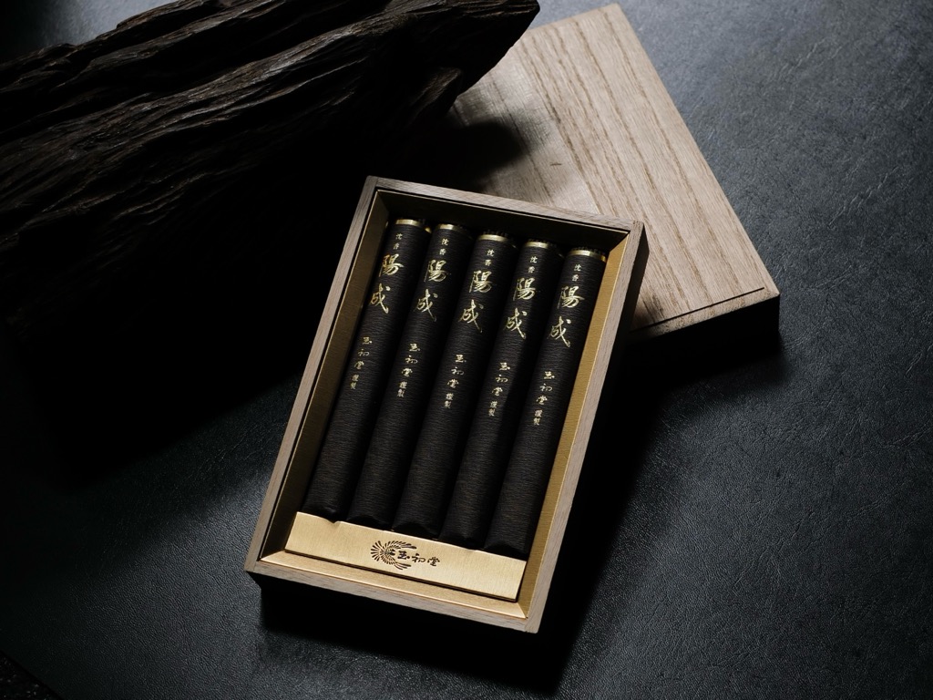 短寸5把入高級進物線香シリーズ発売 | TOPICS | お線香・お香の玉初堂