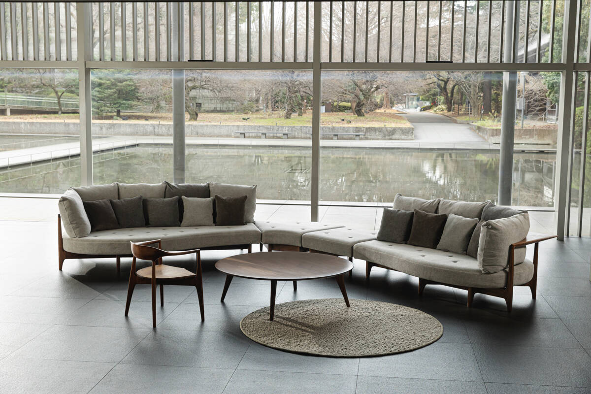 story179□一点ものケヤキの一枚板ベンチ | KOMA