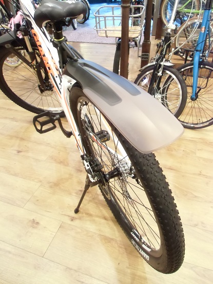 GIANT マウンテンバイク ROCK 29ER！！ | コンズサイクルのスタッフ