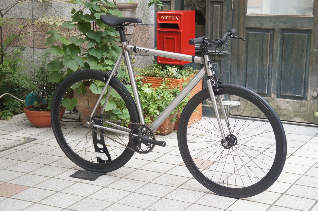 クロモリパシュートフレームなLEADERⓇ【ANGELINO PTG】待望の入荷です